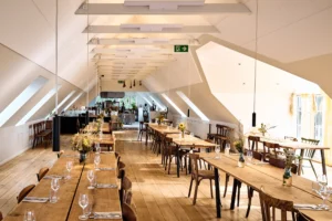 The bright dining room of the Birkemosegaard restaurant